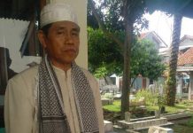 Kisah Pak Sanusi Kuncen Makam Syekh Baing Yusuf Purwakarta