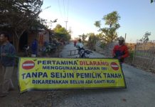 Kendaraan Pertamina Diblokade Warga, Megaproyek Pertamina Lumpuh Kendaraan Pertamina Diblokade Warga, Megaproyek Pertamina Lumpuh