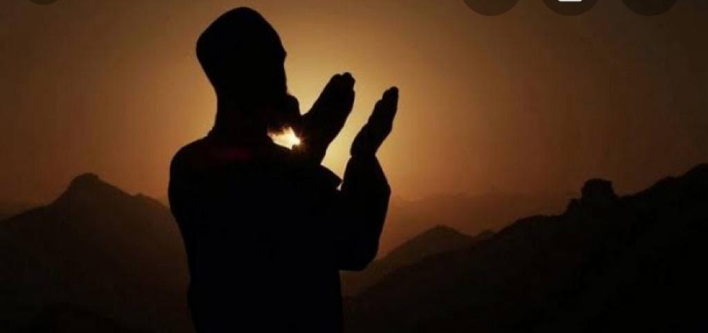 Doa Agar Amalan diterima Allah, Begini tuntunan Doa Rosul