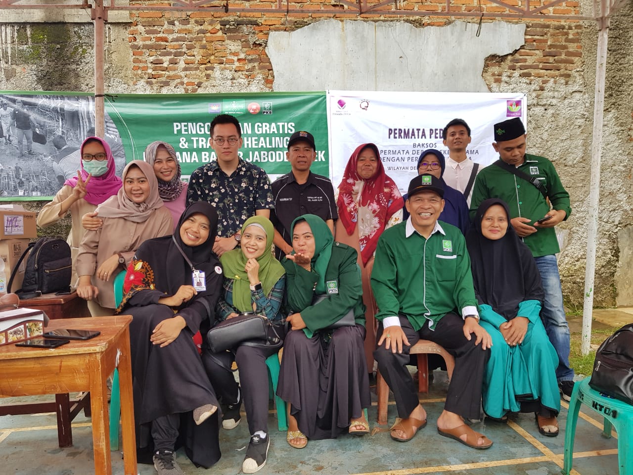 Lanjut, NU Depok Peduli Kerjasama dengan PKB Depok Beri pengobatan Gratis Ke Korban Banjir