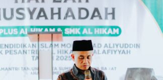 KH. Sa’dulloh: Dua Kunci Sukses Dunia Akhirat adalah Ridha Orang Tua dan Guru